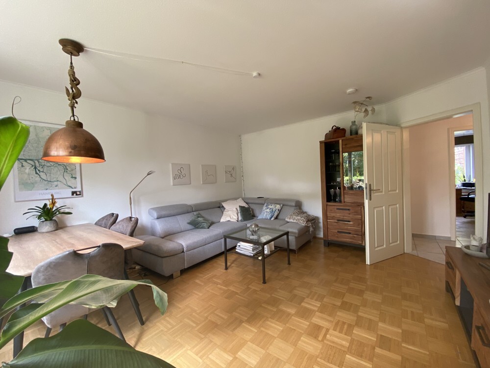 Lichtdurchflutete Wohnung mit Terrasse i ... - Foto 2