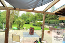 Hof Wohnung mit Garten und Terrasse