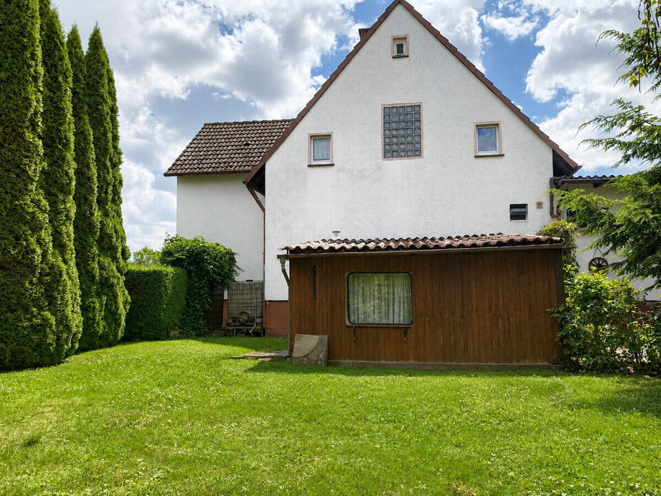 Rückansicht mit Garten