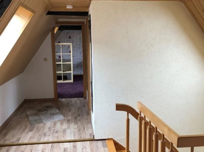Flur im Spitzboden