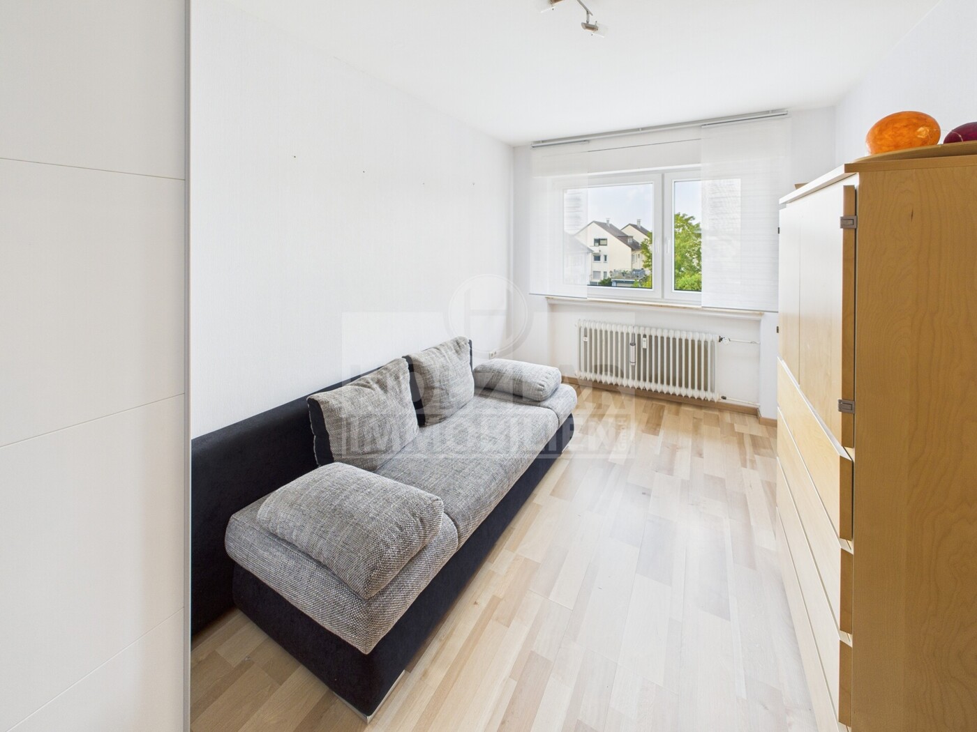 Schlafzimmer 2