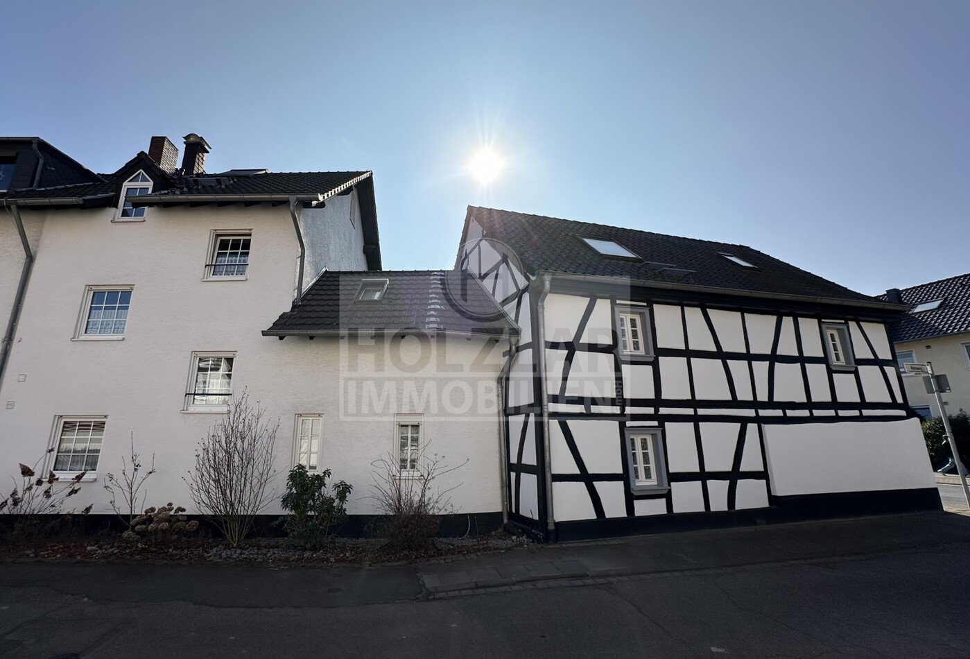 Hausrückseite 87 + 87a