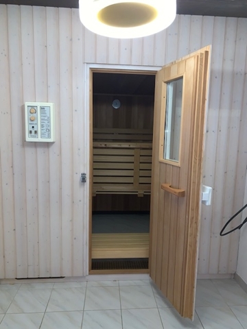 Sauna im Erdgeschoss