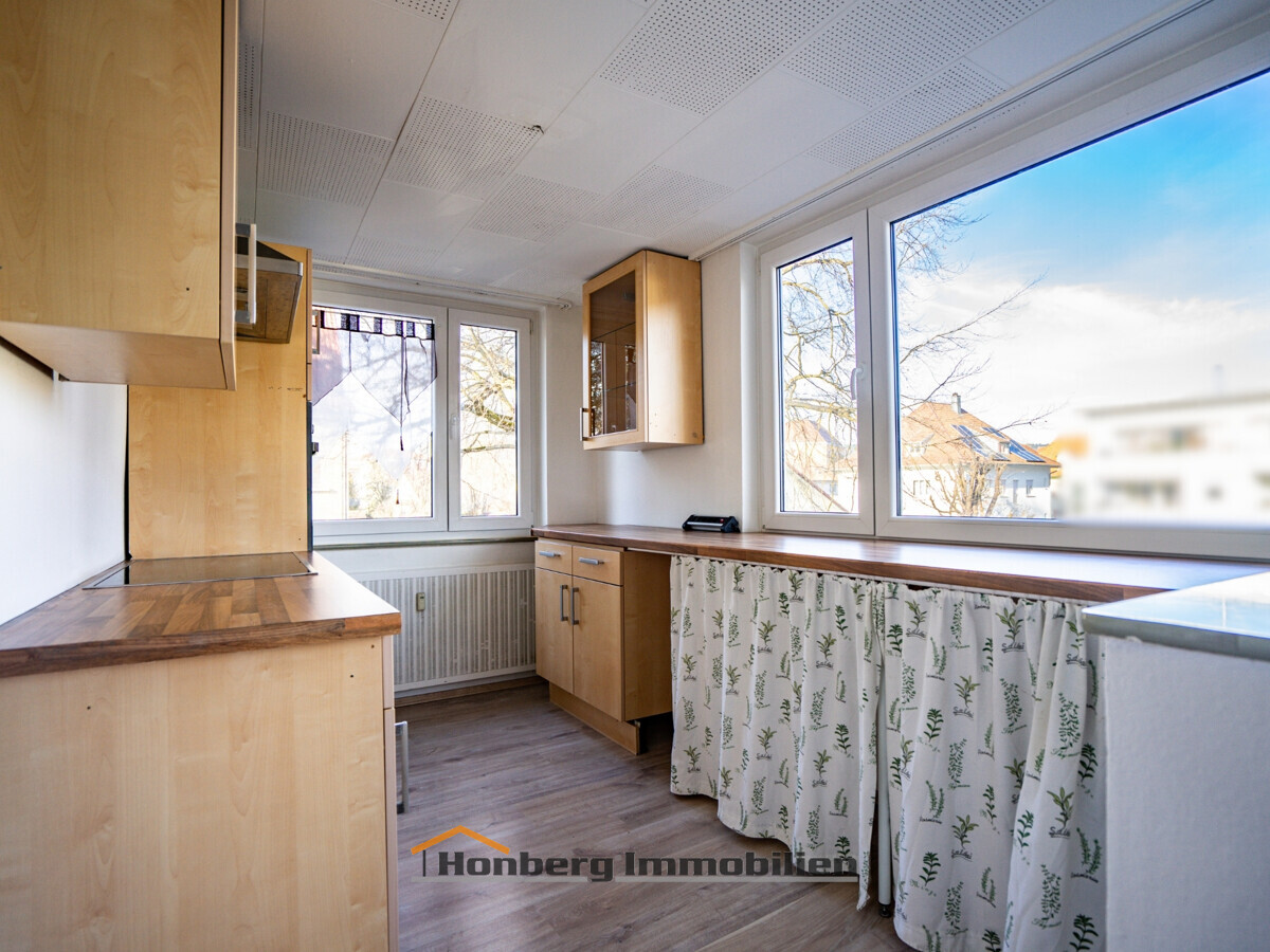 4-Zimmer-Wohnung mit großer Dachterrasse und Garage zur Miete! - Photo 1