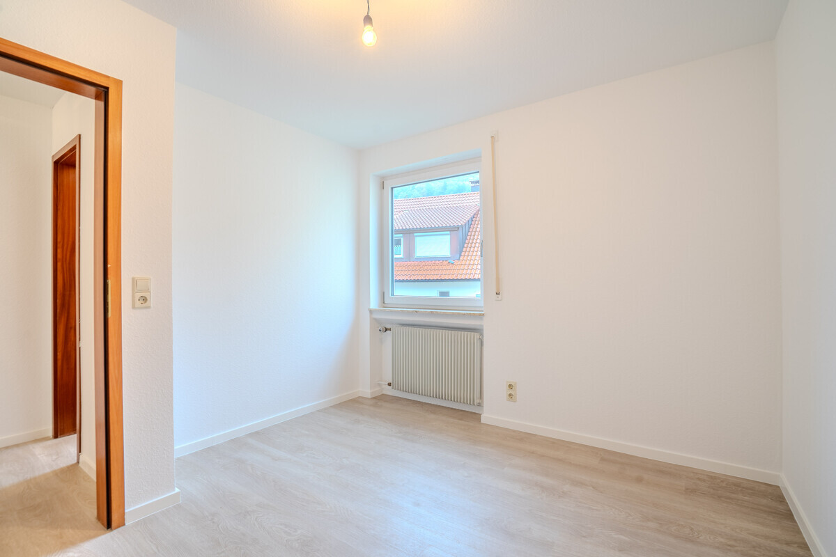 Frisch saniert: 3-Zimmer-Wohnung mit Balkon in Nusplingen! - Photo 4
