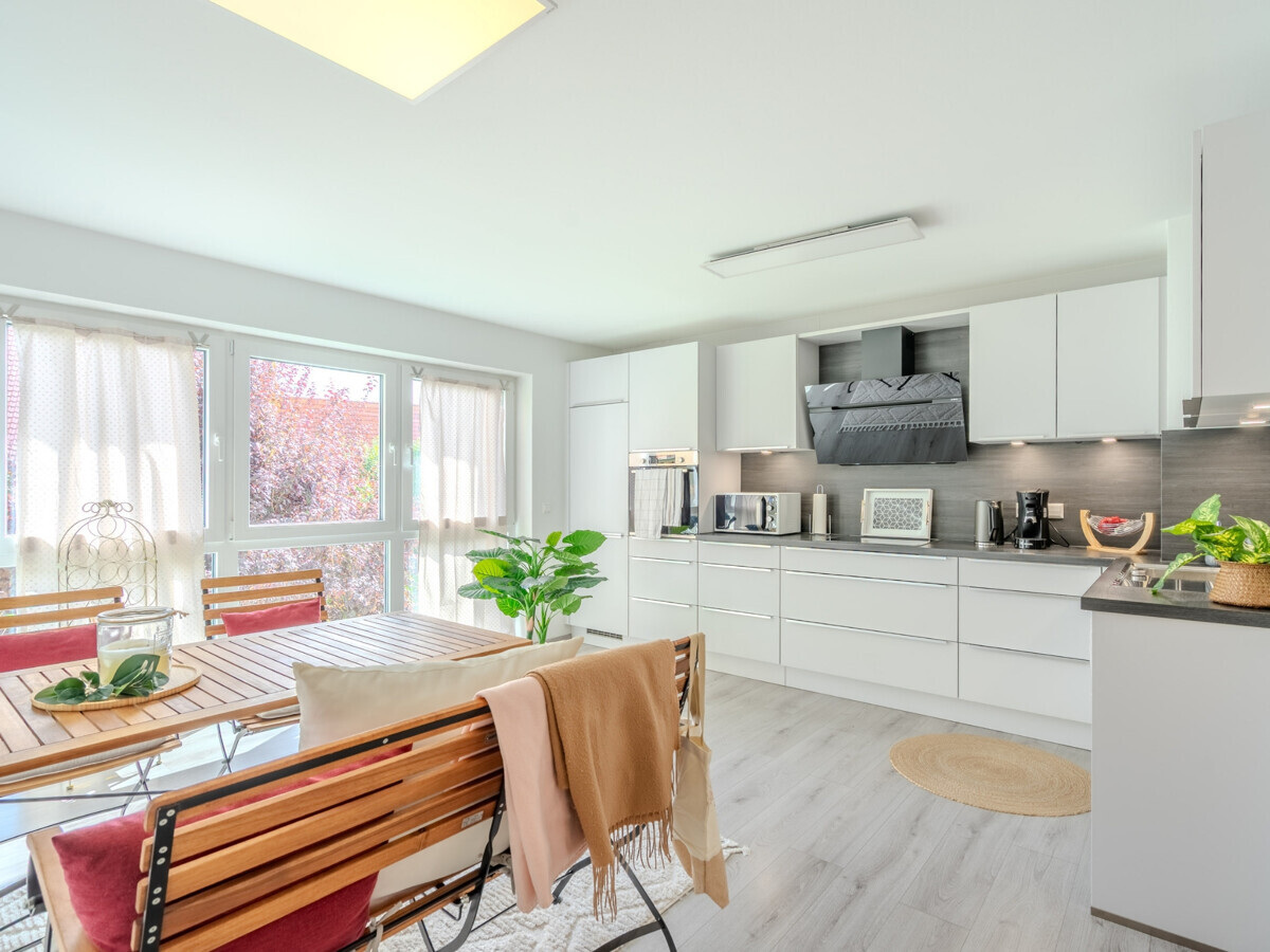 Maisonette-Wohnung mit Loggia und Garage in Neuhausen ob Eck! - Photo 4