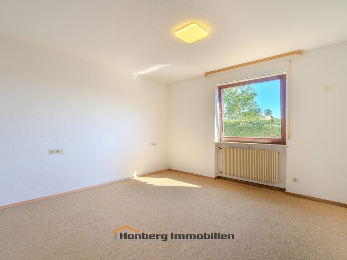 Haus in Balgheim zur Miete! 140 m² mit eigenem Garten, zwei Balkonen & Kachelofen. - Foto 3