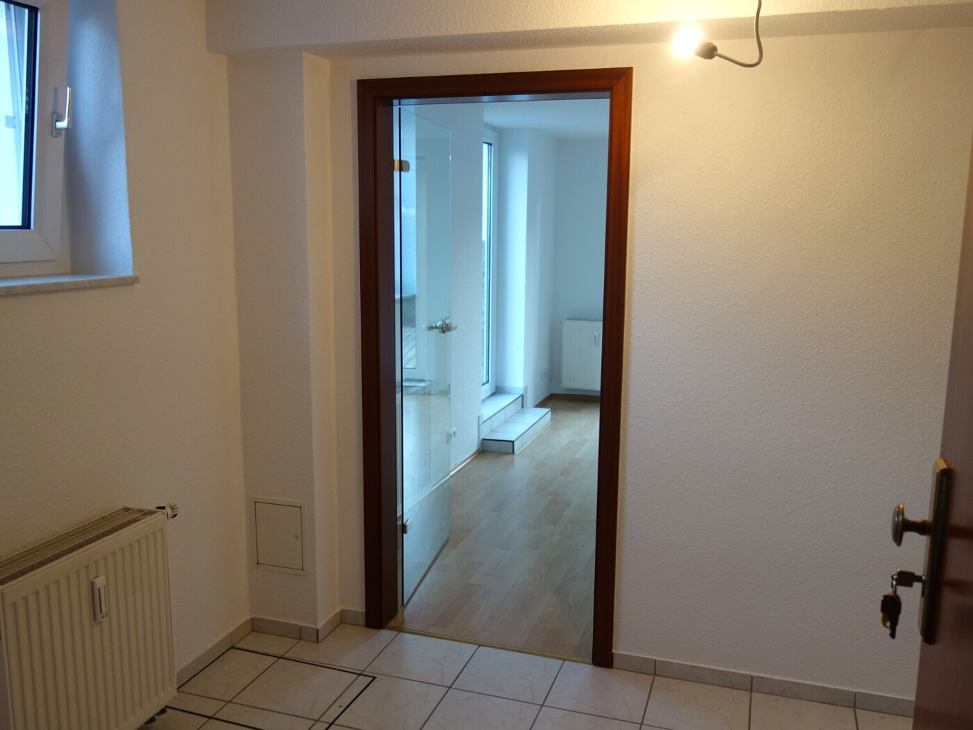 Eingang m. Blick ins WZ