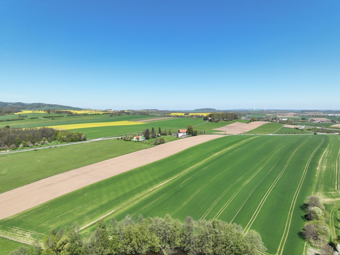 Luftaufnahme - Blick auf den westlichen Schlag