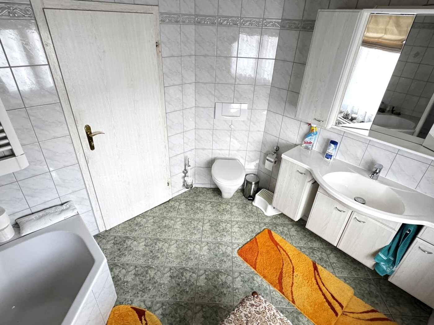 Badezimmer EG