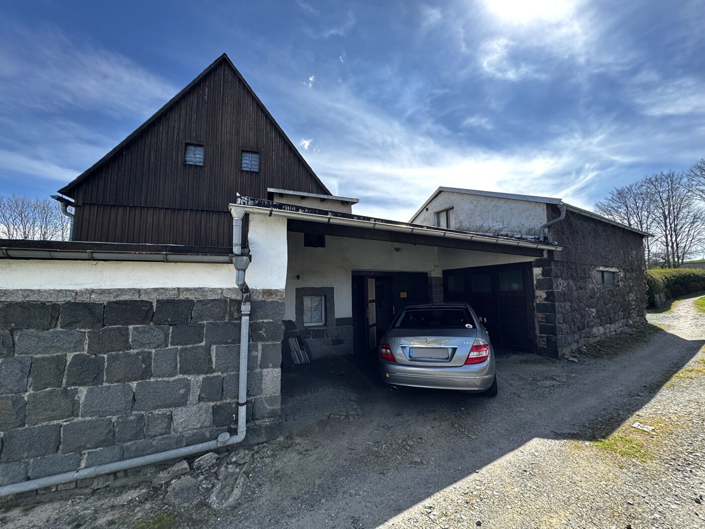 Garagen