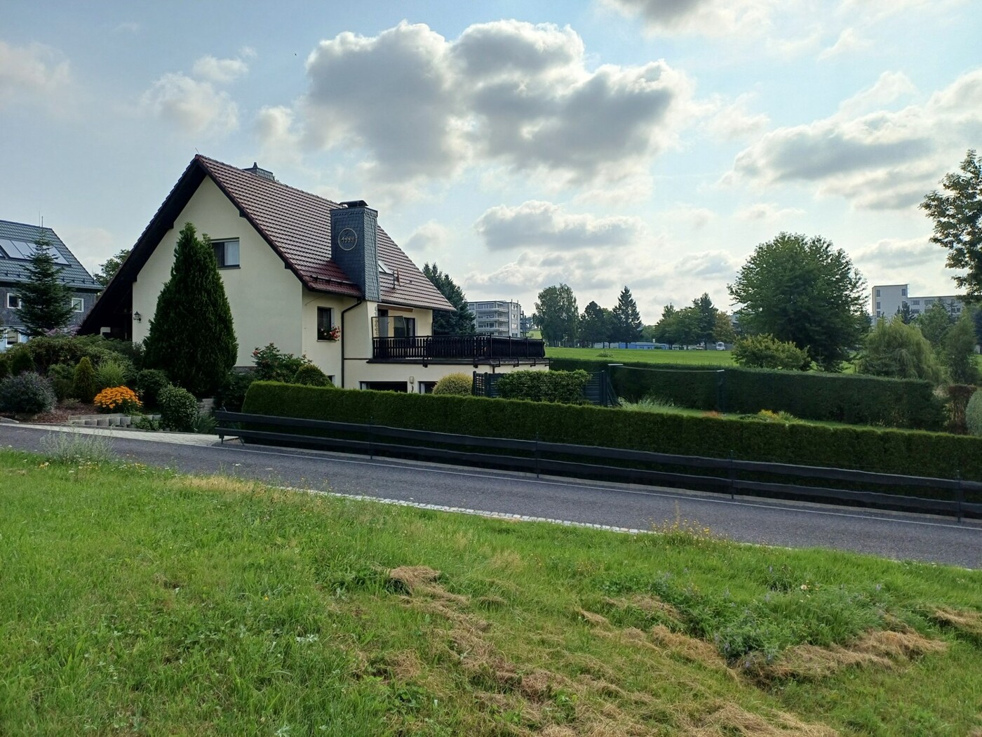 Straßenansicht