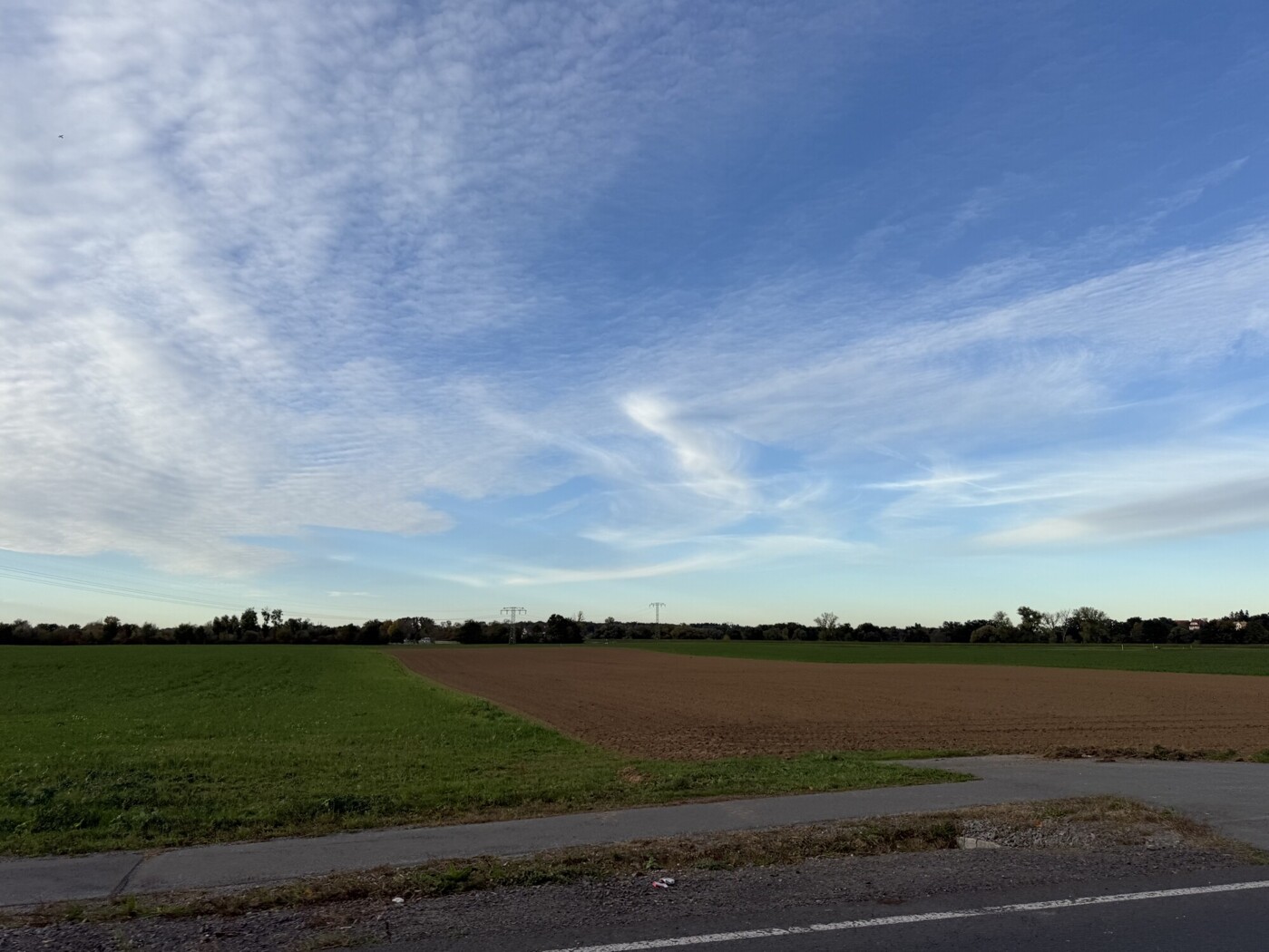 Straßenansicht Acker