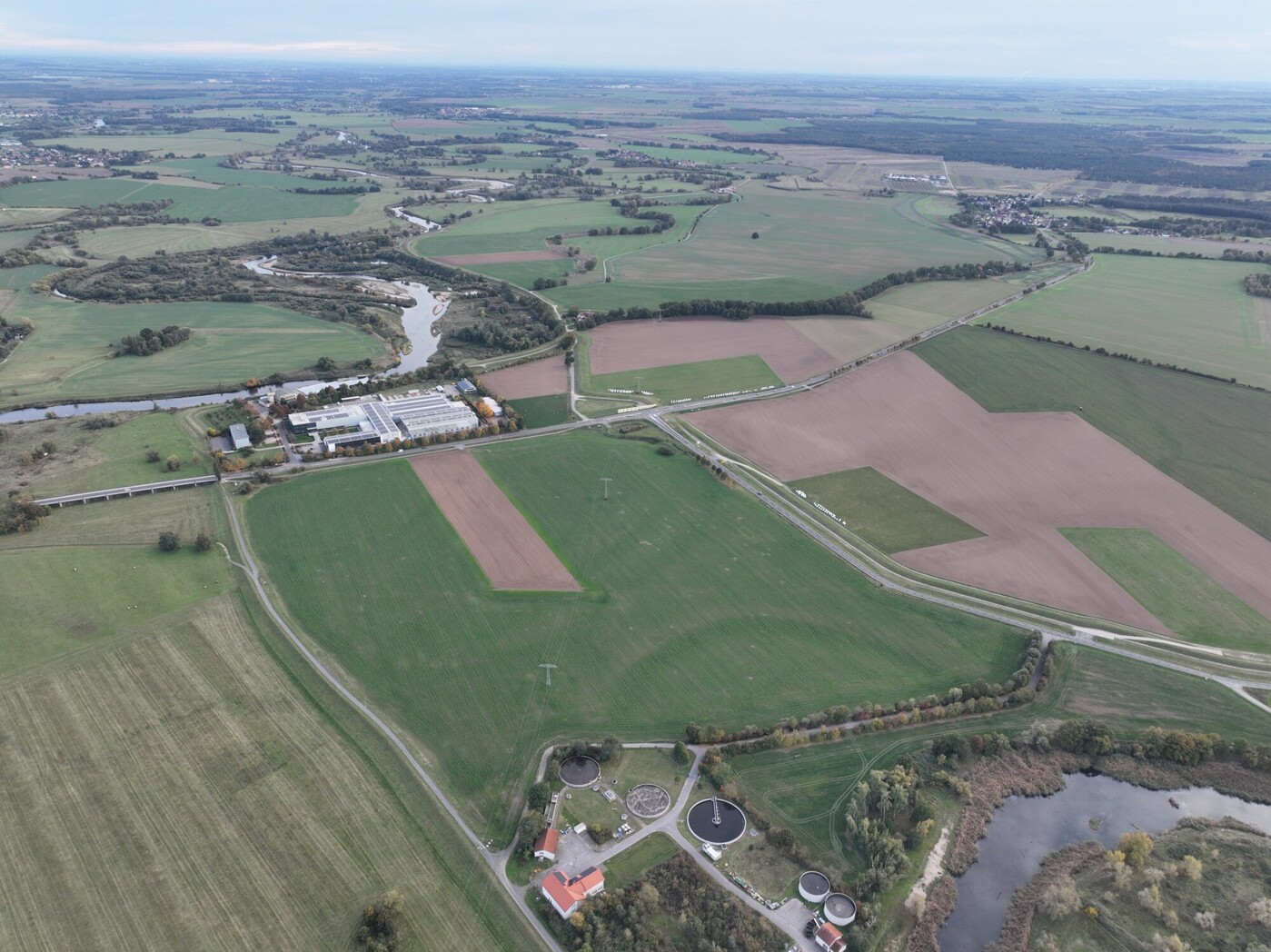separate Ackerfläche - Blick Richtung Süden