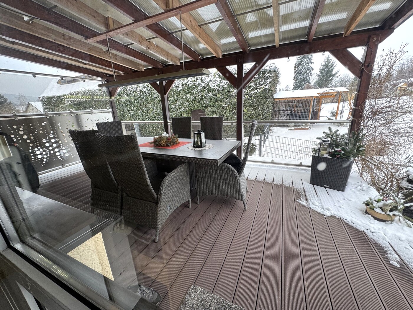 Terrasse von der Küche