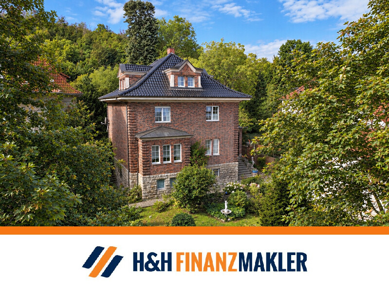 Stilvolle Villa von 1920 mit historischem Charakter und großzügigem Grundstück am Thüringer Wald