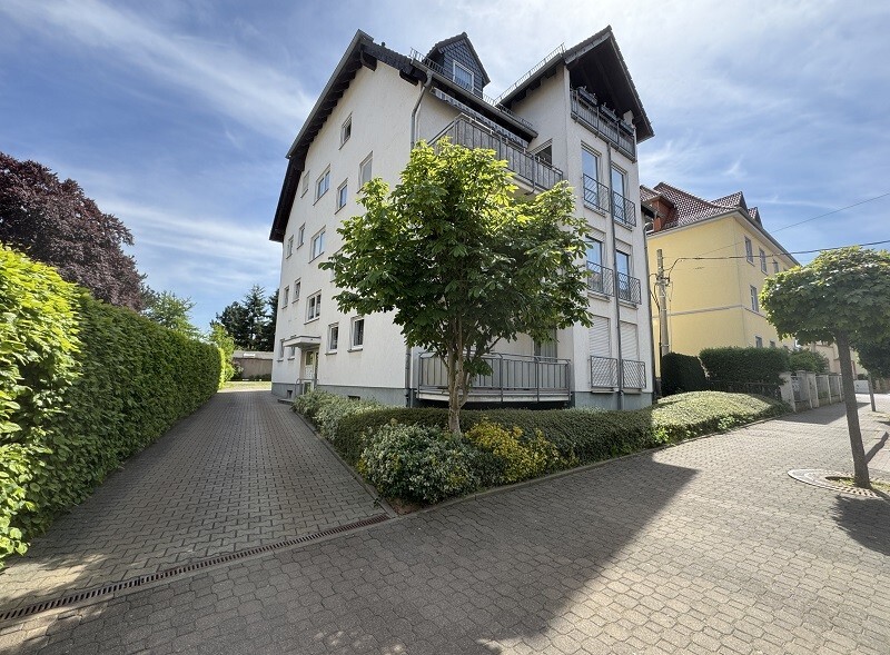 Straßenansicht