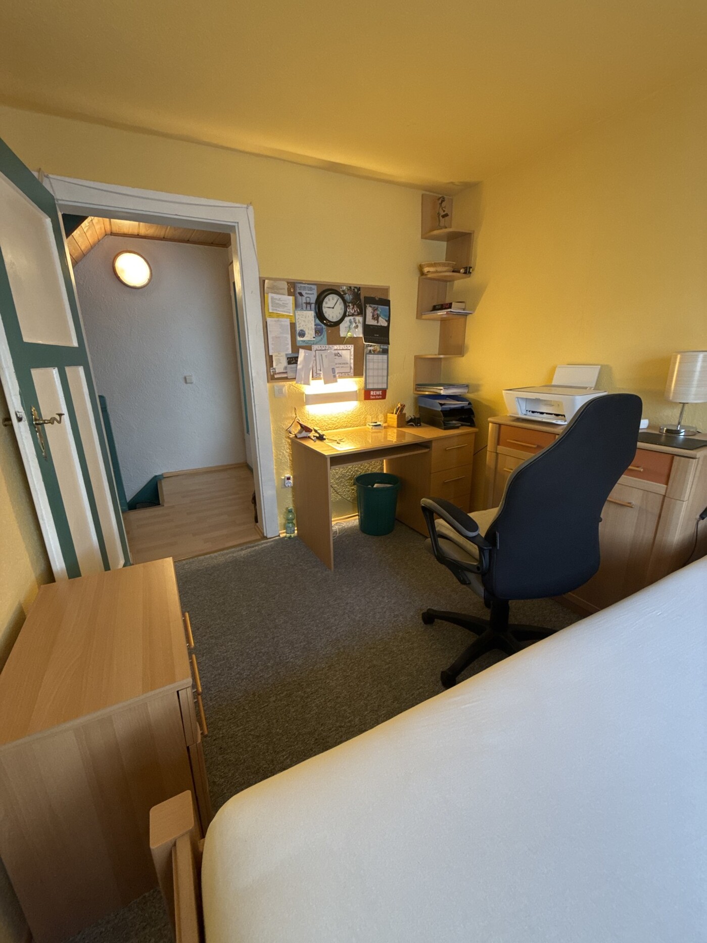 Büro/Schlafzimmer