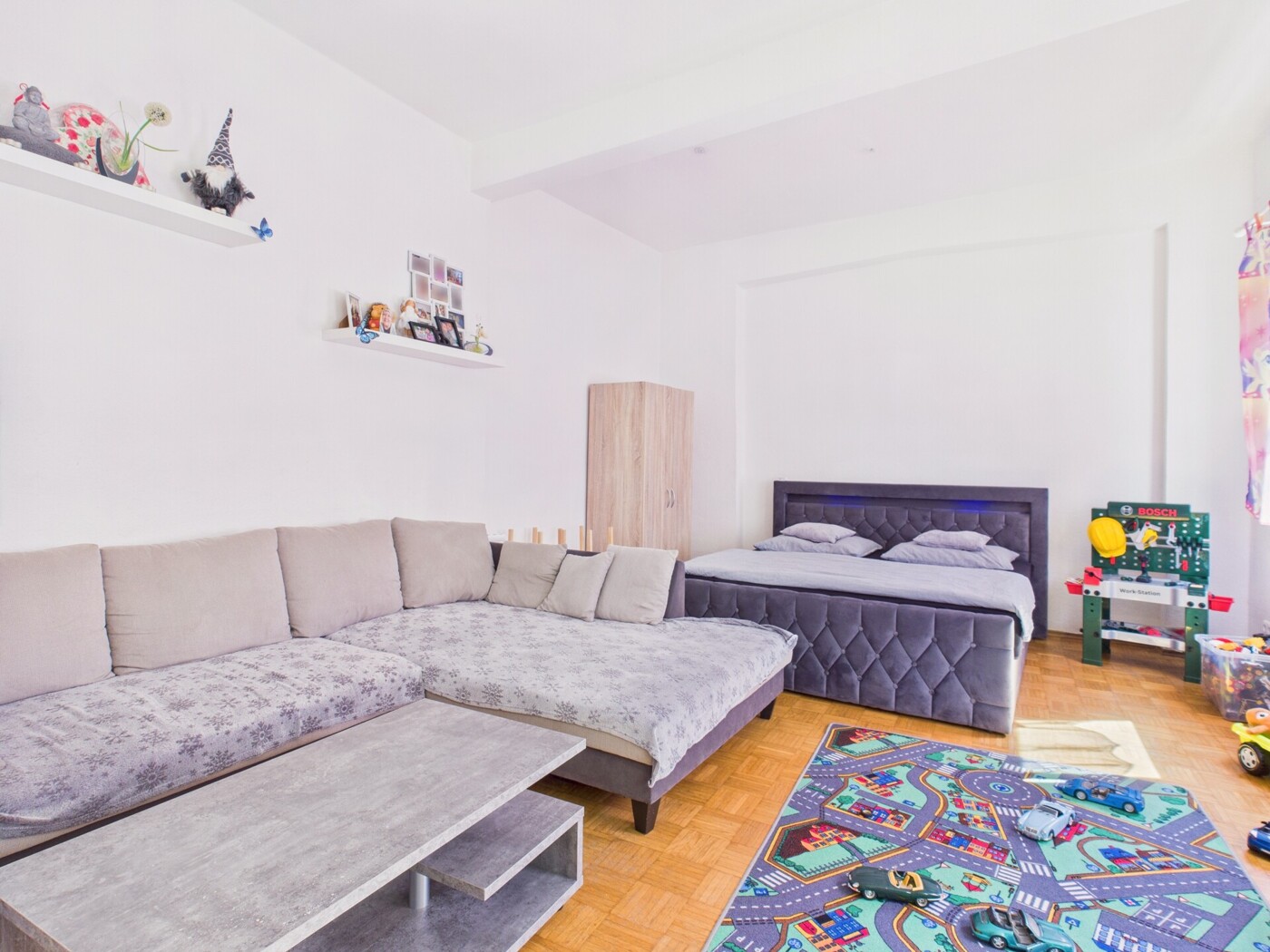 eines der Wohnzimmer