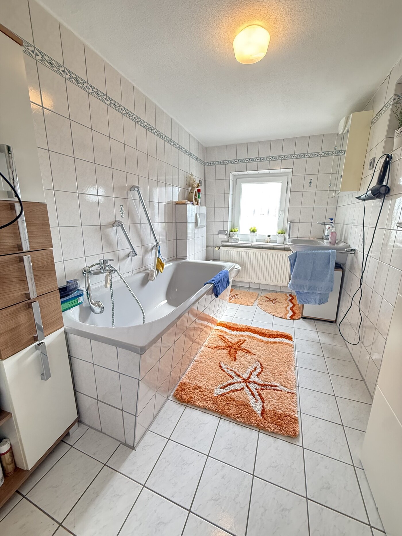 Badezimmer EG
