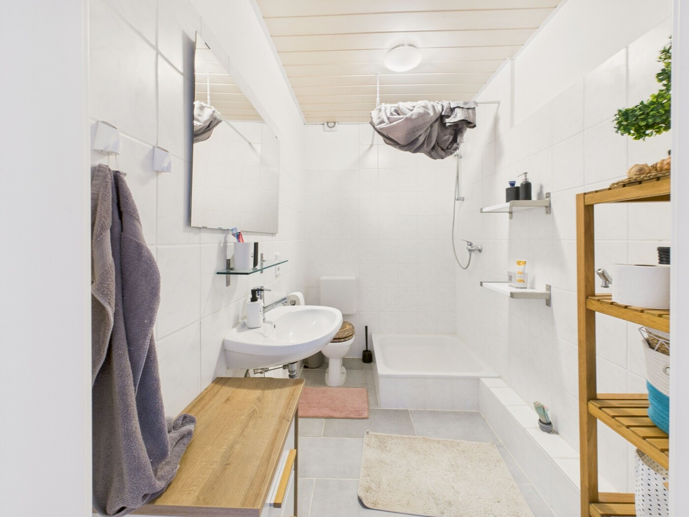 Badezimmer 2