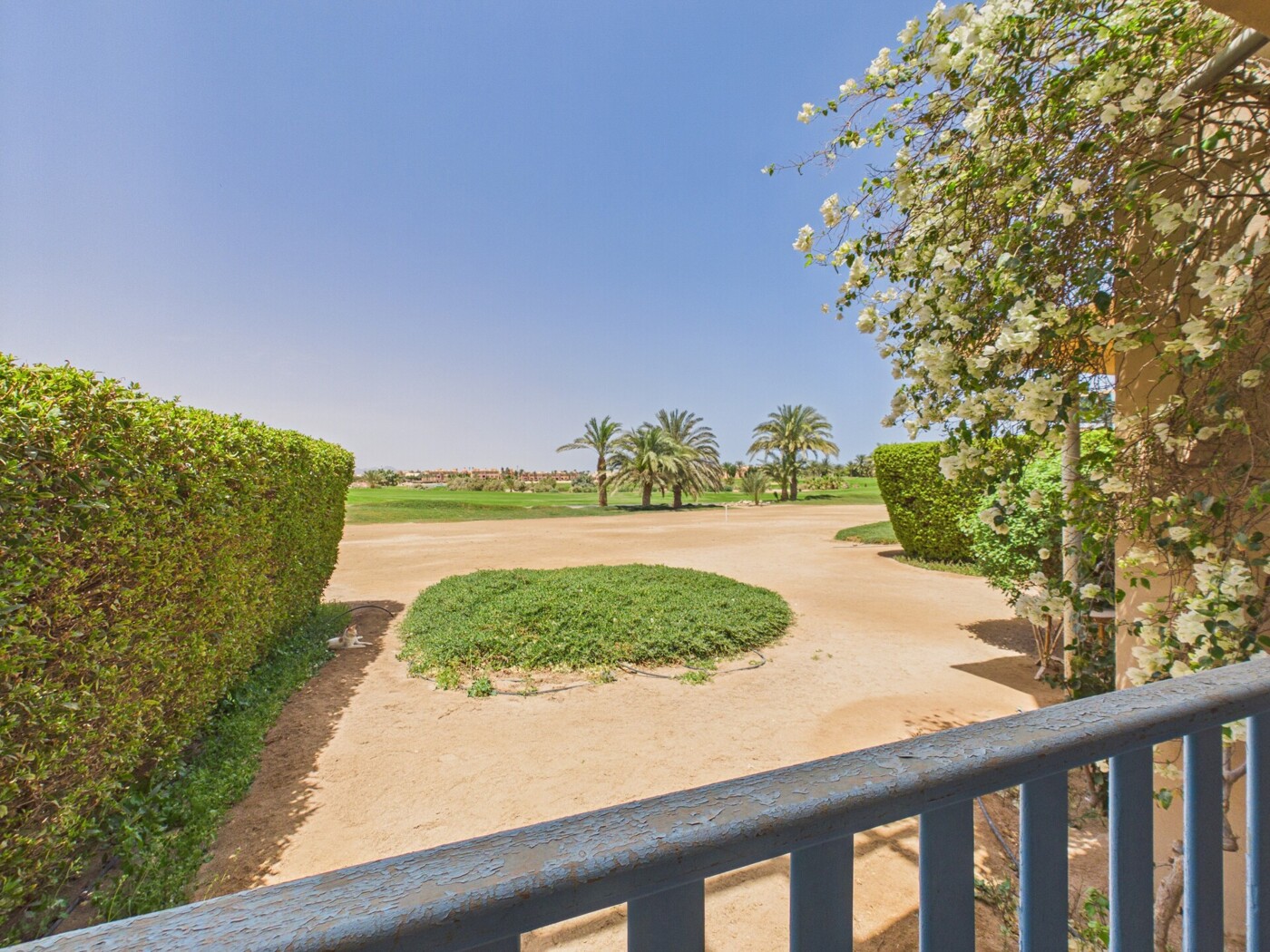 Garten mit Blick zum Golfplatz
