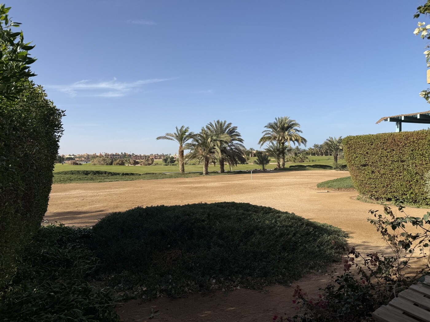 Terrasse Blick zum Golfplatz