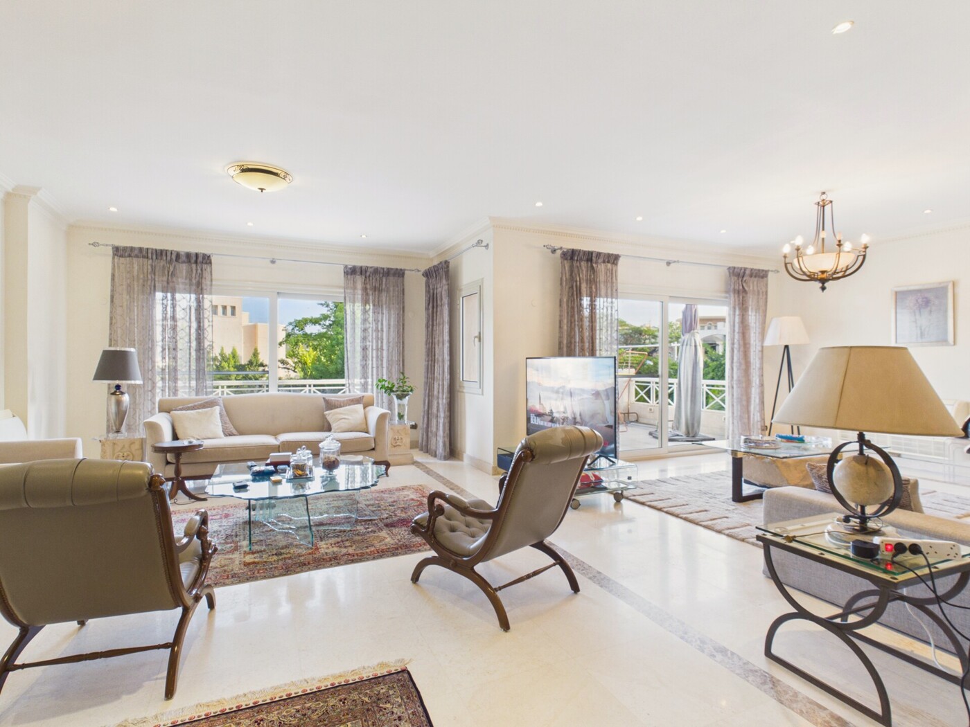 Owner Livingroom Second Floor