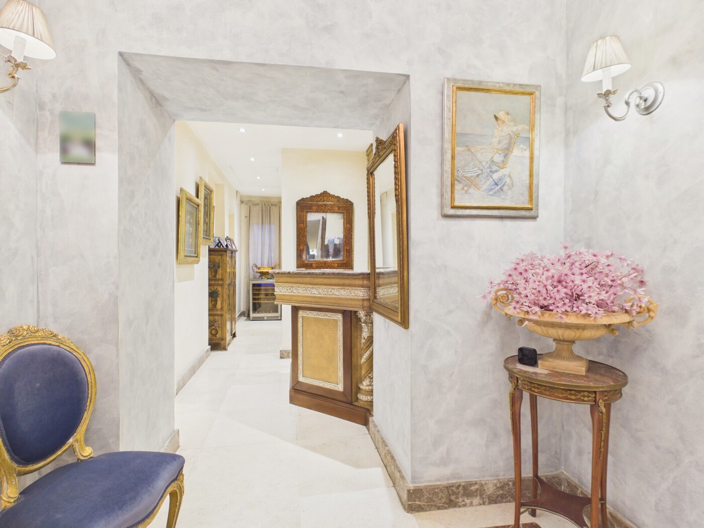 Master Entrance Hall