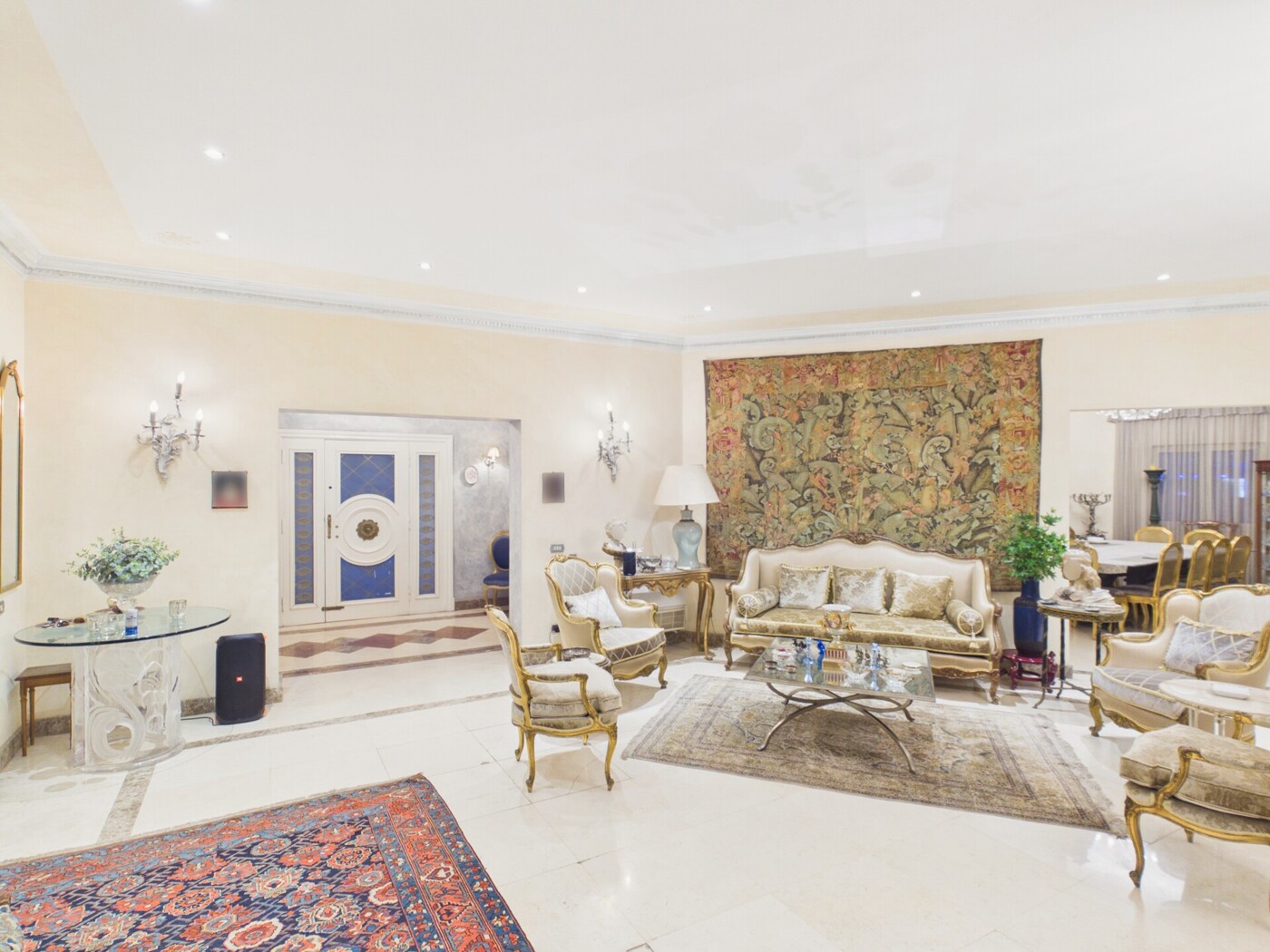 Master Livingroom 