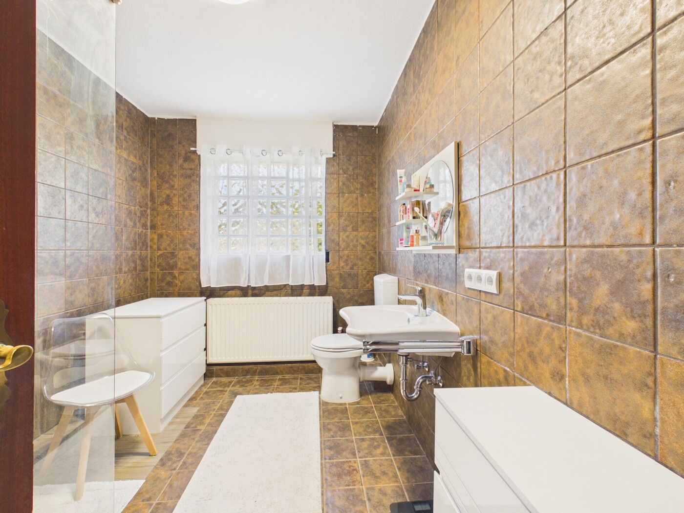 Badezimmer EG