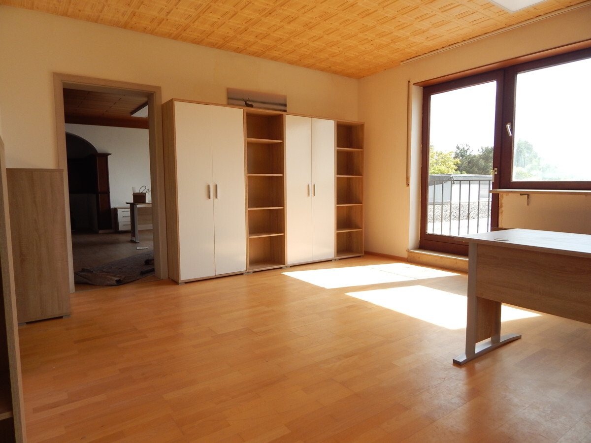 Büro OG