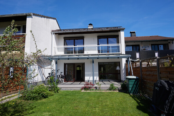 Startseite 15 Gartenansicht