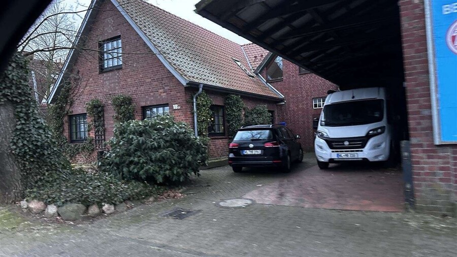 Doppelhaus 18+18a