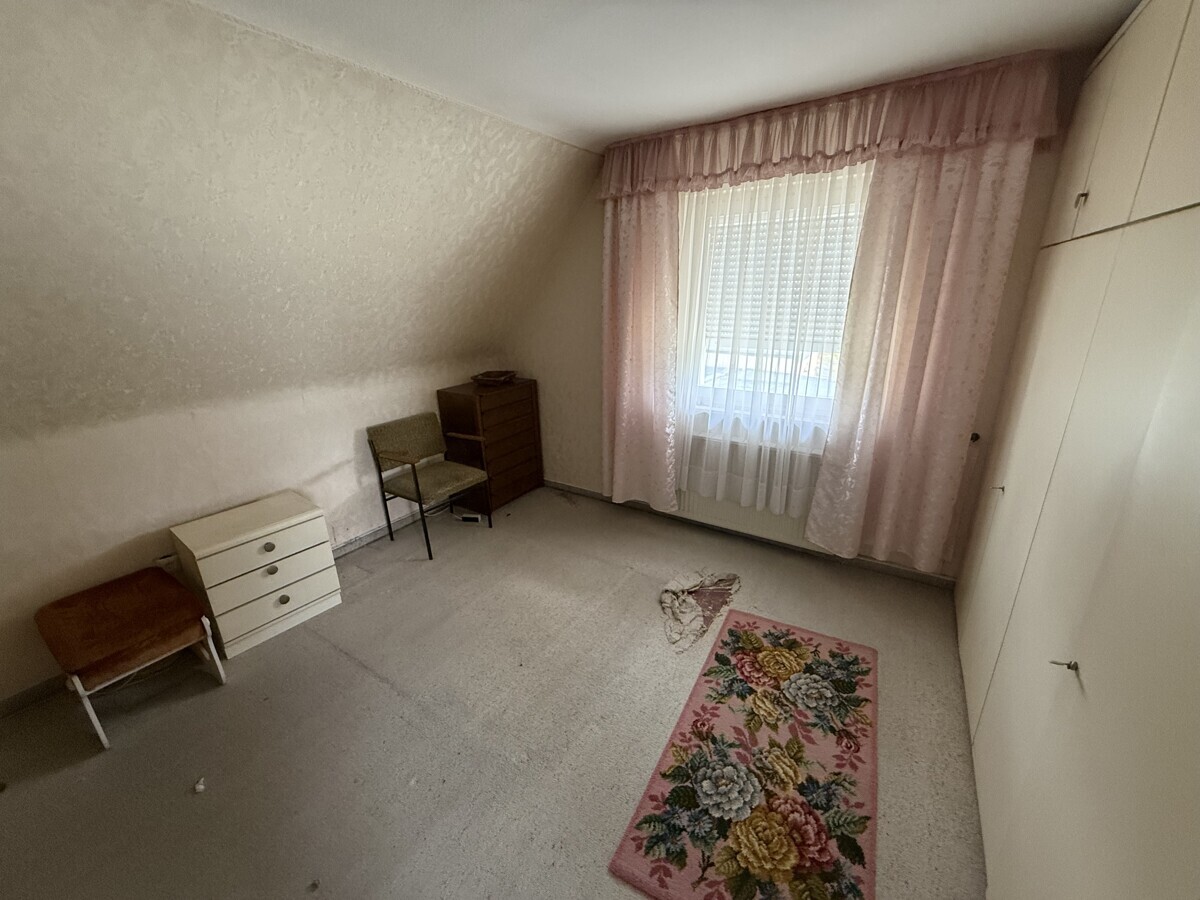 OG -- Schlafzimmer