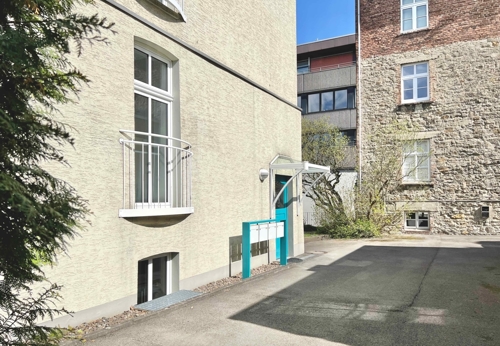 Ankommen + Hauseingang