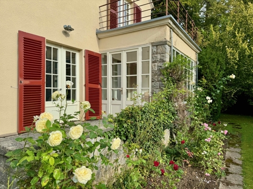 Altbauvilla mit wunderschönem Garten