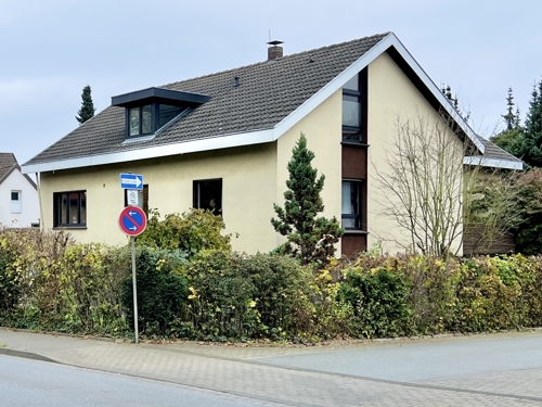 Ansicht 3-Parteienhaus