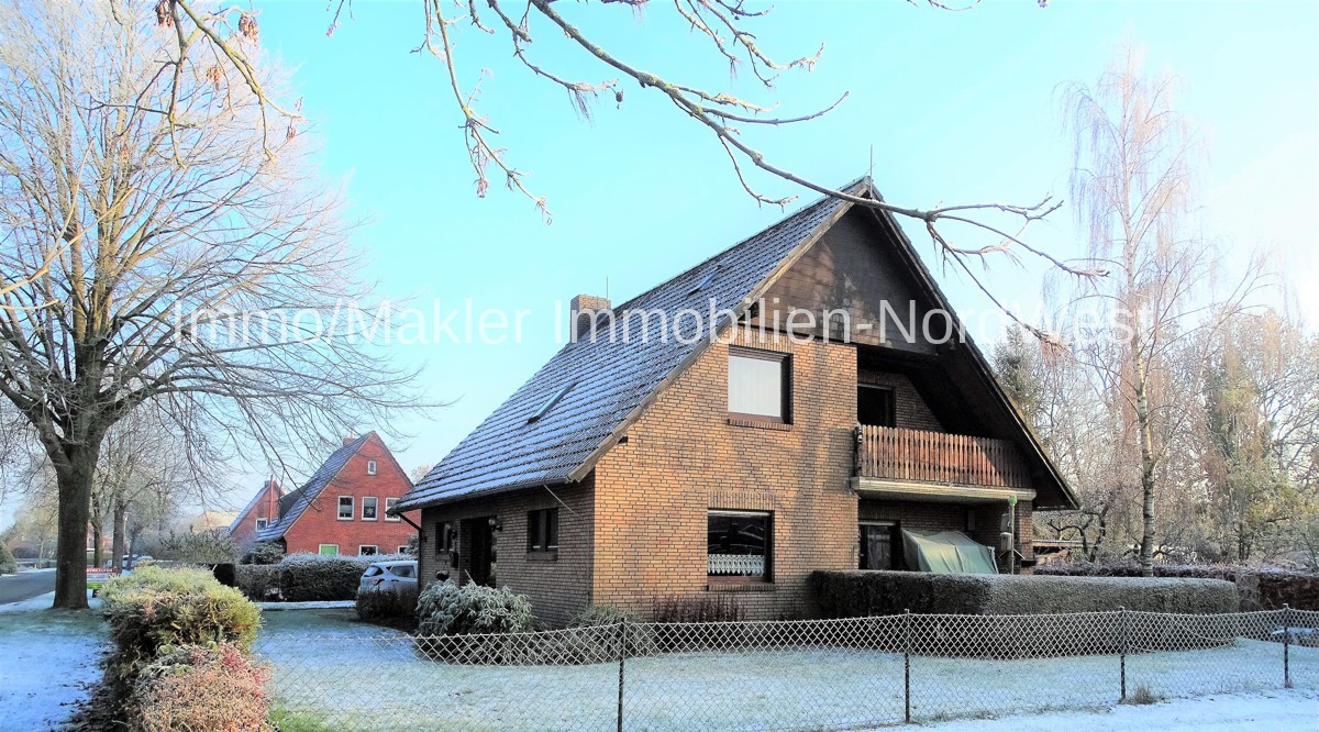 Real Estate Title Image Background