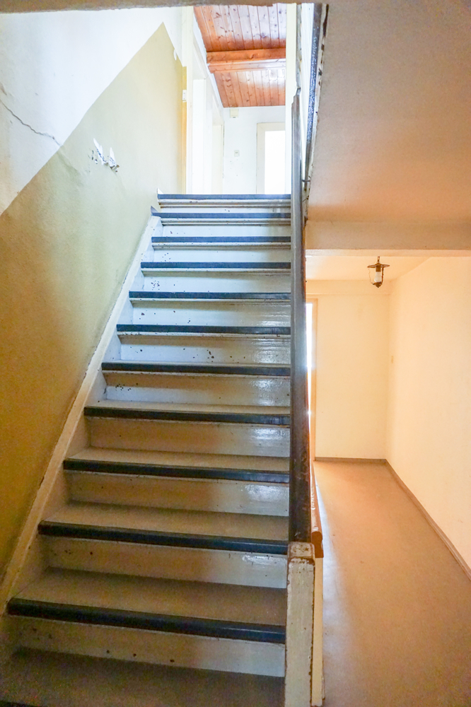 Treppe ins DG