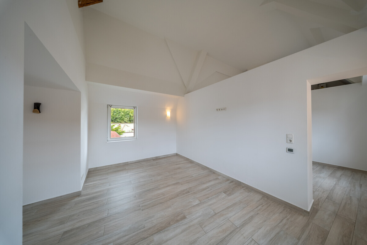gallery-one