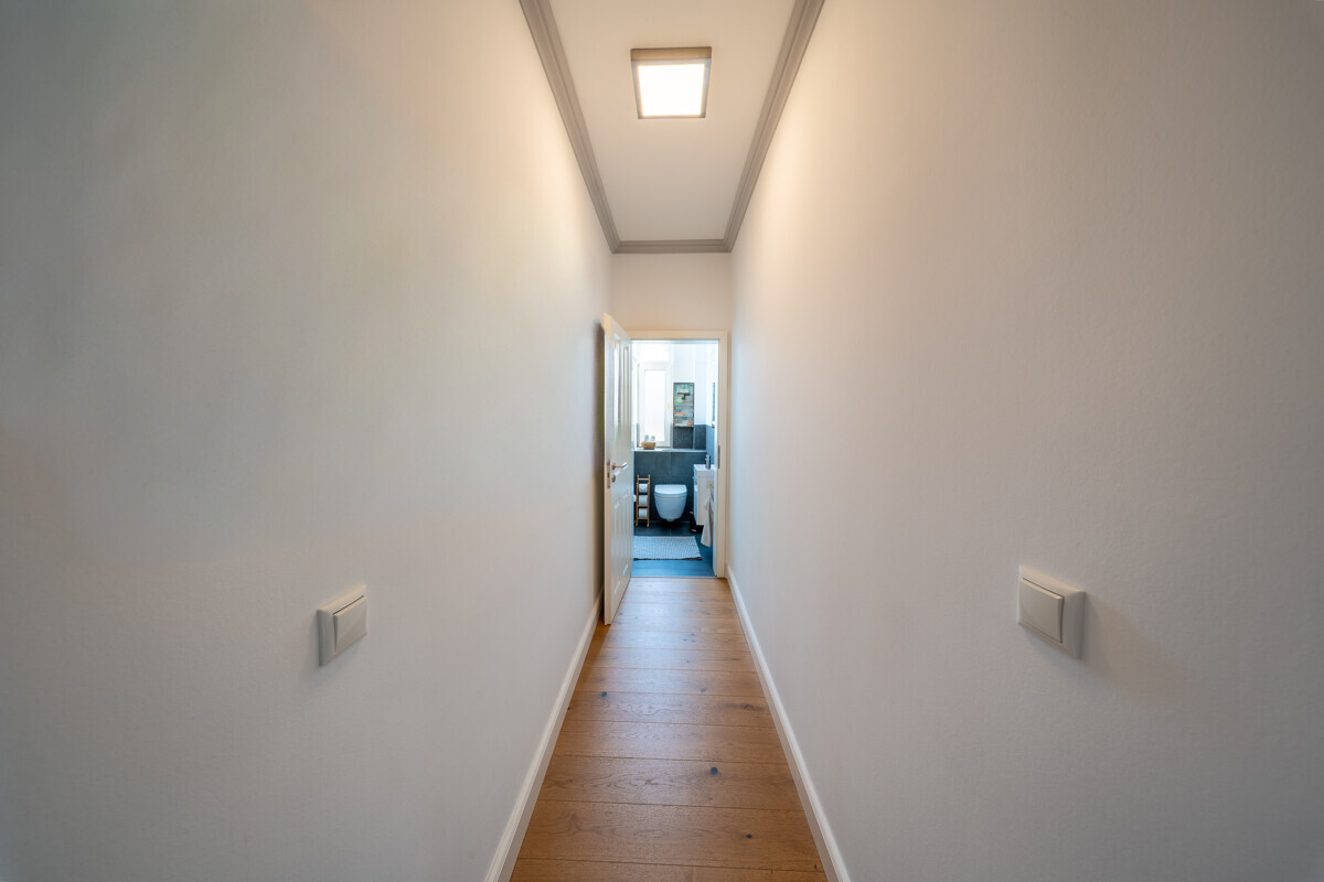 gallery-one