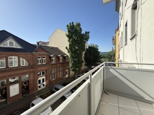 Balkon Straßenseite
