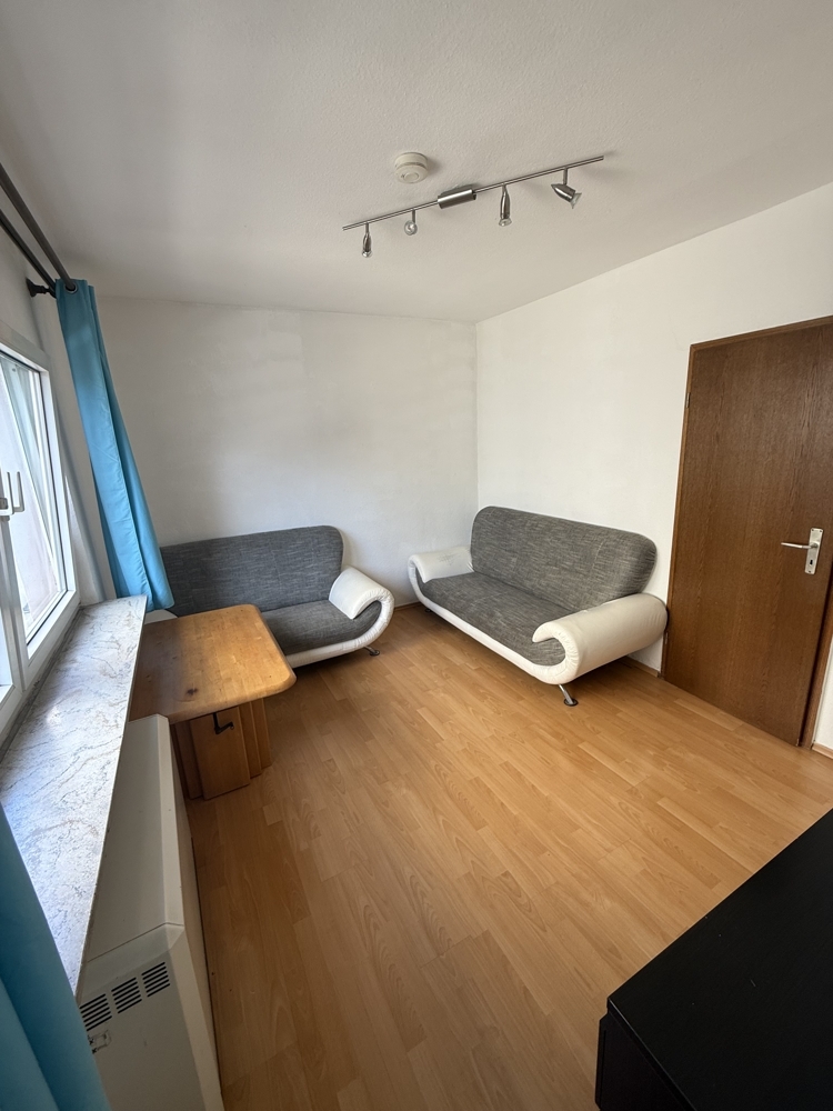 MA - C2 QUADRAT 2 ZKD + Balkon I ca. 50 Meter zum Paradeplatz - Photo 1