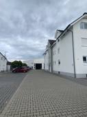 Front/Einfahrt