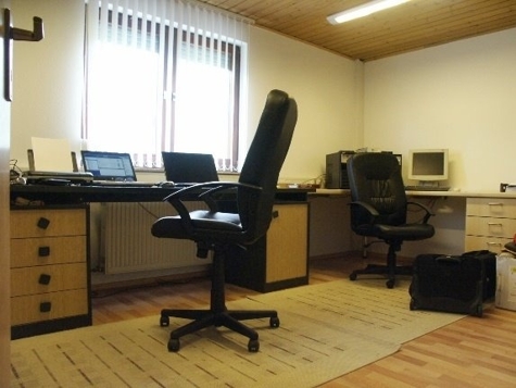 Büro UG