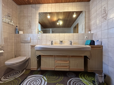 Badezimmer OG