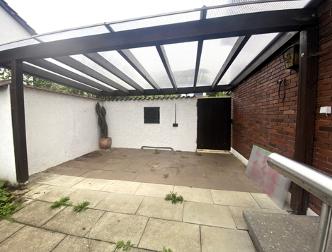 Müllplatz überdacht