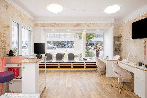 1. Kosmetikstudio – Empfangsbereich