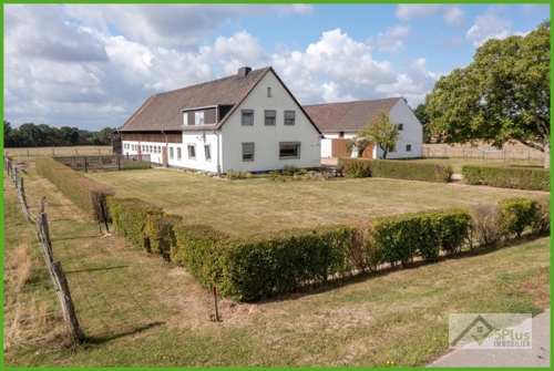 5Plus Immo Hofanlage mit Wohnhaus zum Kauf Jülich Straßenansicht